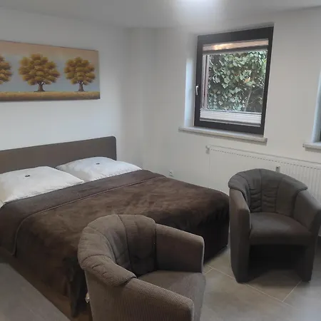 Neubrandenburg-broda - Ruhe Und Mehr *