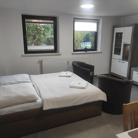 Neubrandenburg-broda - Ruhe Und Mehr Appartamento