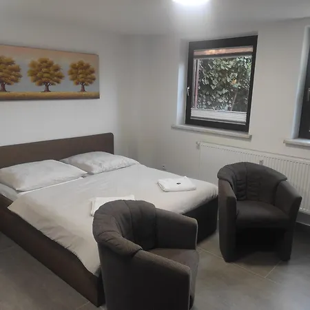 Neubrandenburg-broda - Ruhe Und Mehr * Neubrandenburg